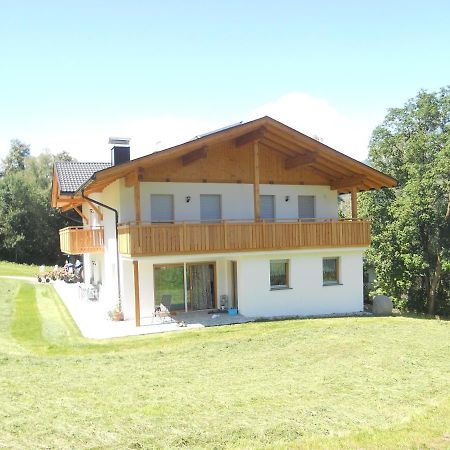 Ferienwohnungen Schlosshaeusl San Lorenzo di Sebato Dış mekan fotoğraf